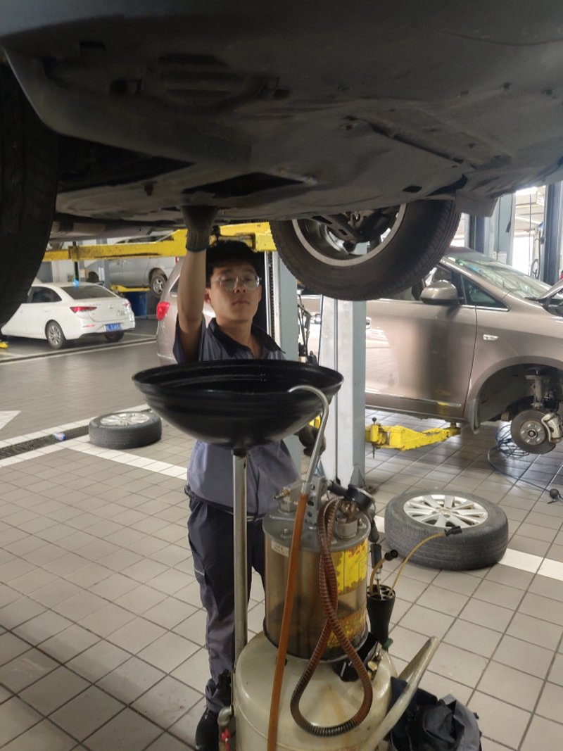 汽车保养:让驾驶之旅更安心